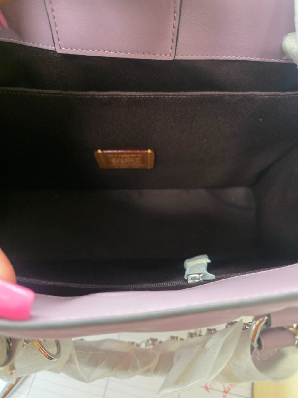 NEW AUTHENTIC COACH MAGGIE TOTE LAVENDER - Picture 5 of 6